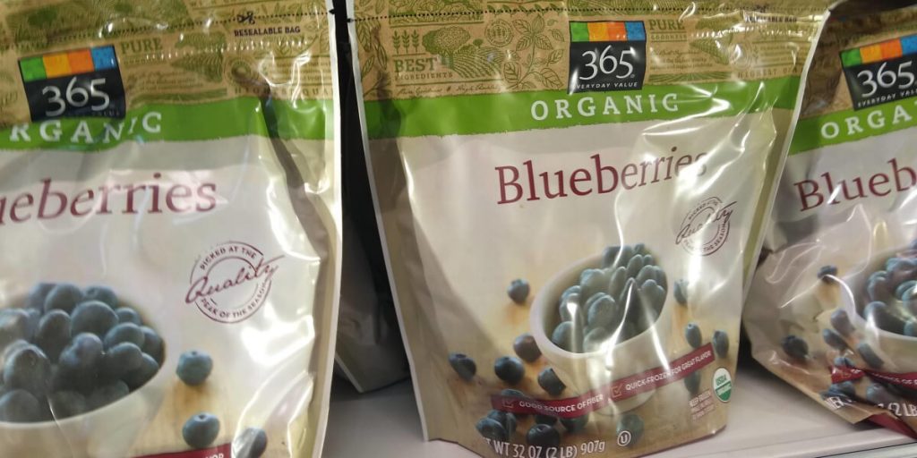Best Keto Item at Whole Foods _ organic blueberries